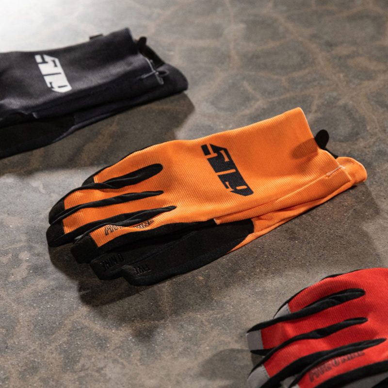 4 low gloves Orange2022.04