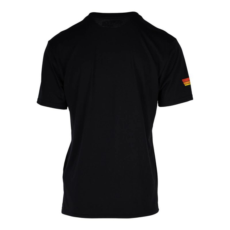 5 dry tech t shirt Infrared.02