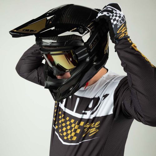 altitude 2 0 offroad carbon fiber helmet SpeedstaBlackGold.05