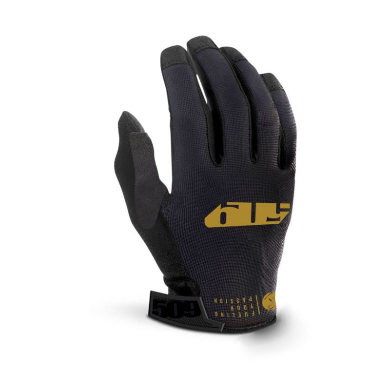 low 5 gloves BlackSand.01