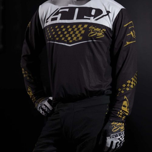 race 5 jersey SpeedstaBlackGold.06