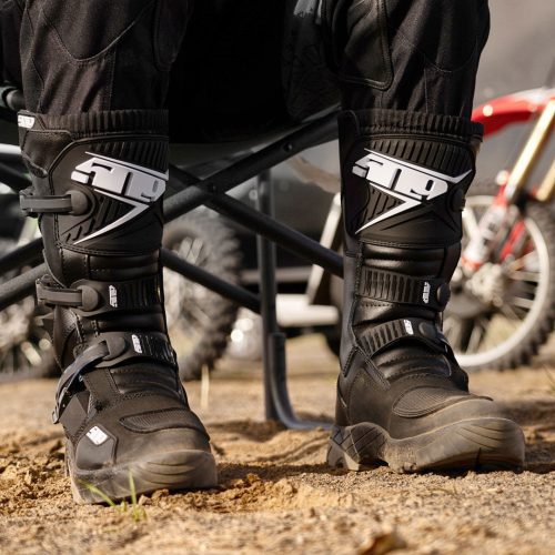 velo raid boots Stealth.04